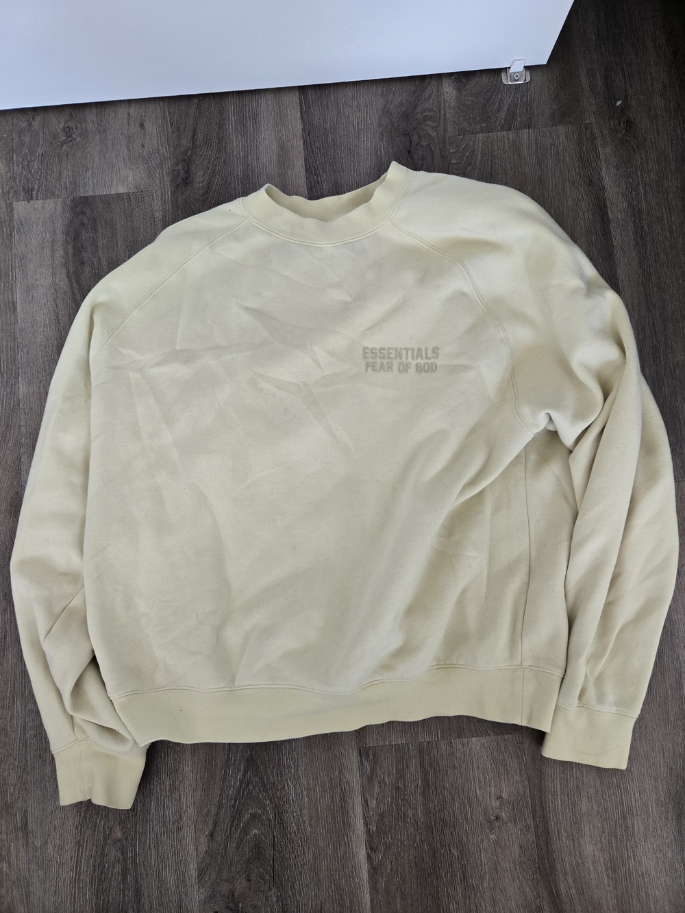 Men's Essentials Fear Of GOD Cream Crewneck Sweatshirt